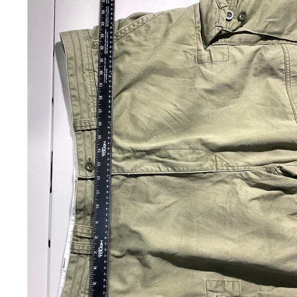Polo Ralph Lauren Men’s Olive Cargo Shorts Size 46B – Classic, Chino, Outdoor - Picture 5 of 8